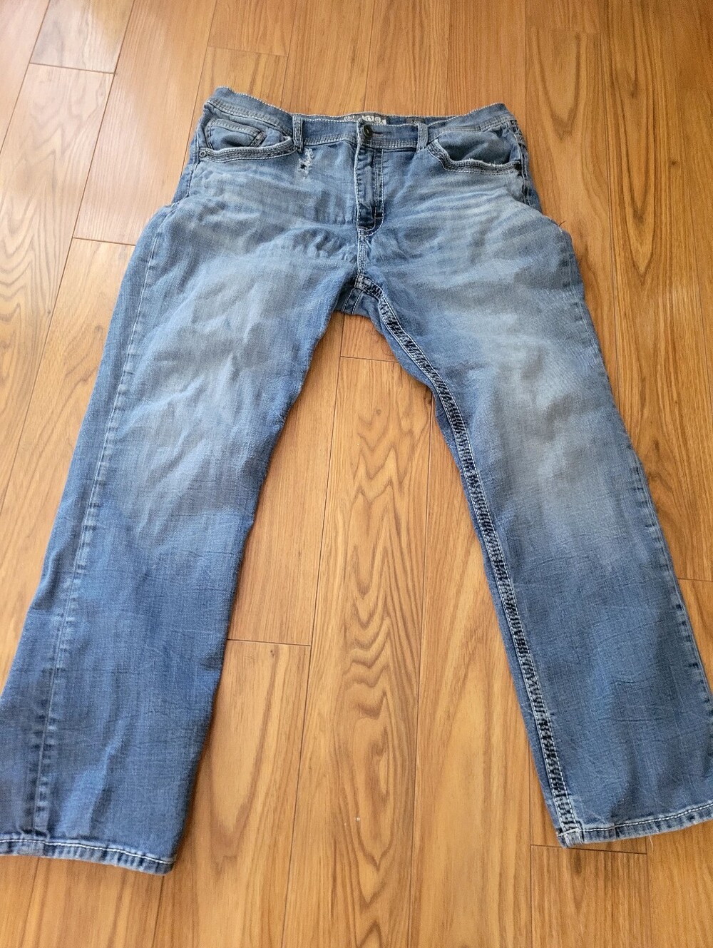 Light Blue Washed Jeans - Classic Straight Fit 38 BKE TYLER